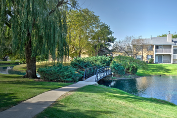 Walking Trails at Brookdale on the Park, Naperville, IL, 60563